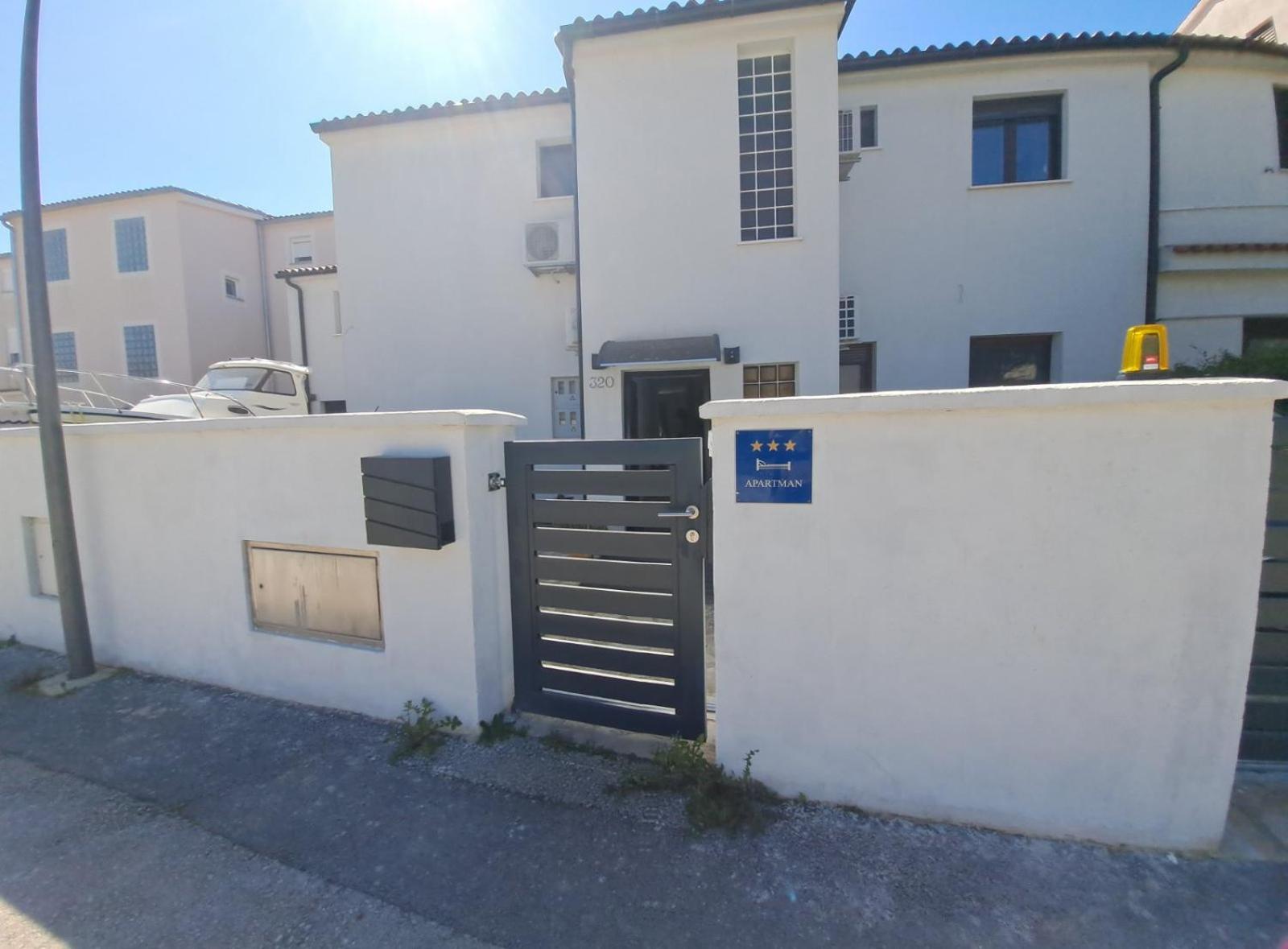 Apartments Finera بومير المظهر الخارجي الصورة
