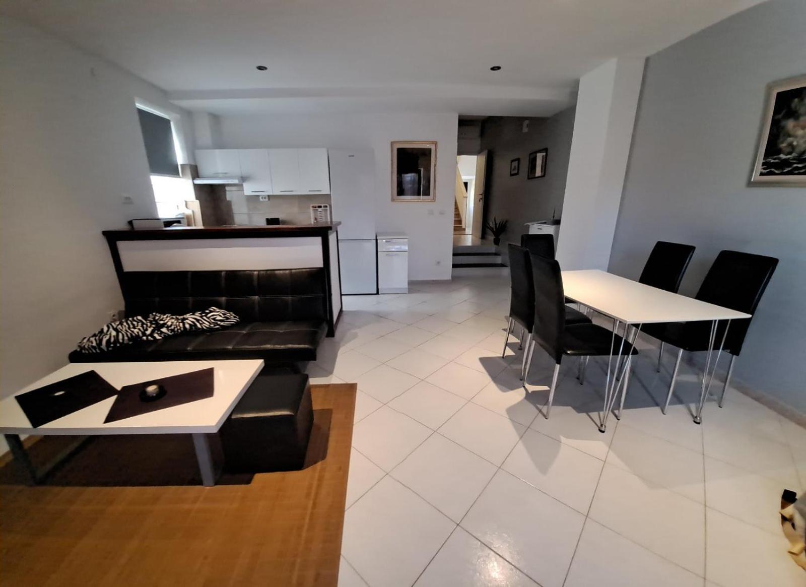 Apartments Finera بومير المظهر الخارجي الصورة